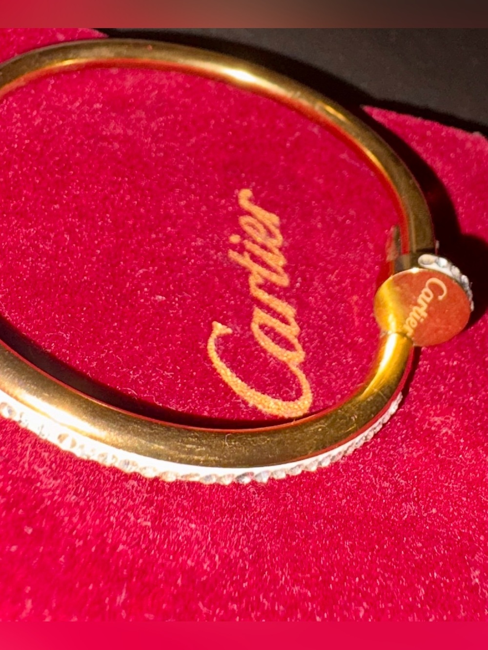 Fashion Gold Tone Bracelet with White crystal like Edge with dust bag